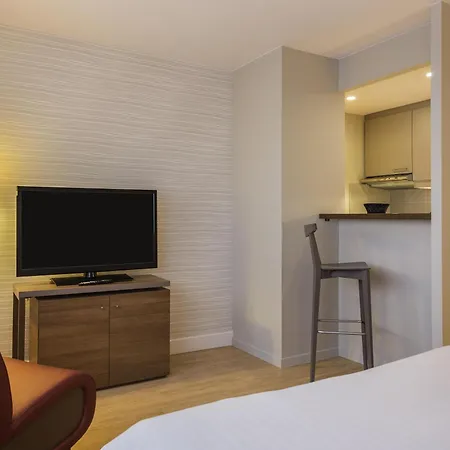 Aparthotel Adagio Genève Saint Genis Pouilly-3